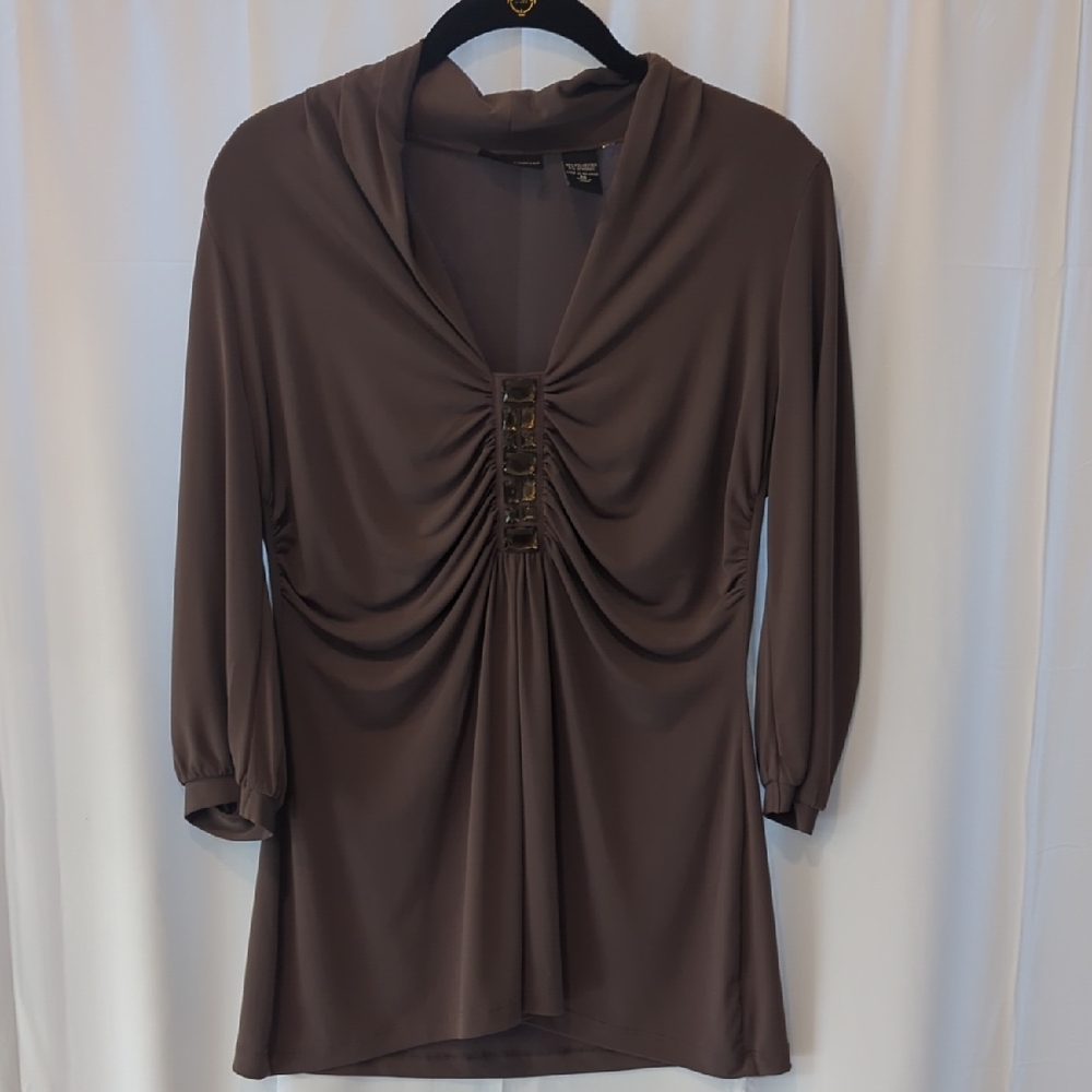 New York & Company Taupe Brown Ruched Blouse Jewel Accents Size M 3/4 SLEEVE